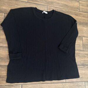 Carly Jean black sweater Women’s Size M